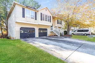 4181 Mistymorn Wy, Powder Springs, GA 30127 - Photo 2