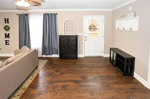 3711 Rambling Woods Dr, Loganville, GA 30052 - Photo 2