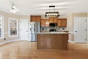 2521 Gabriel Way NW, Kennesaw, GA 30152 - Photo 8