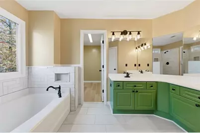 2521 Gabriel Way NW, Kennesaw, GA 30152 - Photo 12