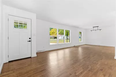 393 Chicopee Drive NE, Marietta, GA 30060 - Photo 6