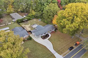 393 Chicopee Dr NE, Marietta, GA 30060 - Photo 24