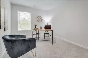 7437 Knoll Hollow Rd, Lithonia, GA 30058 - Photo 16