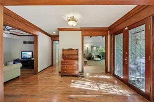 7080 Riverside Dr, Atlanta, GA 30328 - Photo 12