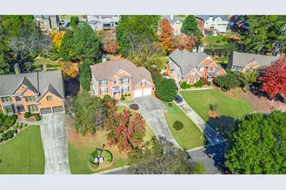 1355 Chattahoochee Run Drive, Suwanee, GA 30024 - Photo 2