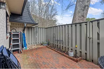 9 Vista Square NW, Atlanta, GA 30327 - Photo 18