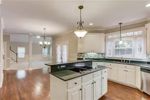 1355 Woodland Lake Dr, Snellville, GA 30078 - Photo 16