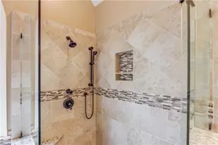 1355 Woodland Lake Dr, Snellville, GA 30078 - Photo 30