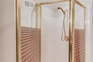 1355 Woodland Lake Dr, Snellville, GA 30078 - Photo 56