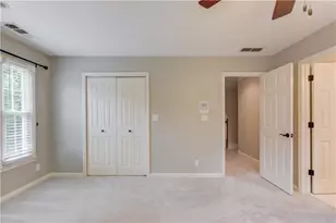 1355 Woodland Lake Dr, Snellville, GA 30078 - Photo 38