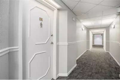 2479 Peachtree Road NE #708, Atlanta, GA 30305 - Photo 4