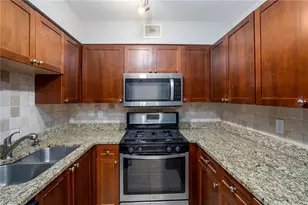 2479 Peachtree Rd NE, Atlanta, GA 30305 - Photo 8