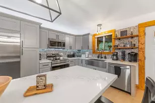 750 Laurel Cir, Blue Ridge, GA 30513 - Photo 8