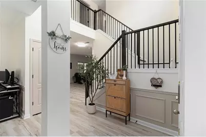 1611 Hillside Bend Crossing, Lawrenceville, GA 30043 - Photo 6