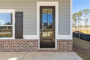 323 Summerville Ln, Athens, GA 30606 - Photo 4