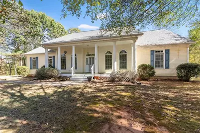 4030 Camp Springs Drive, Gainesville, GA 30507 - Photo 4