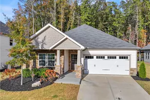 328 Magnolia Dr, Dawsonville, GA 30534 - Photo 2