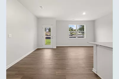 5985 Skylar Drive, Atlanta, GA 30336 - Photo 10