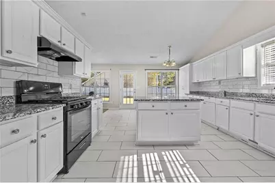 5253 Haverford Run Drive NW, Lilburn, GA 30047 - Photo 16