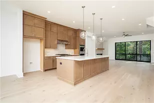 2184 Crestview Dr, Brookhaven, GA 30319 - Photo 16