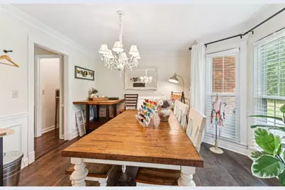 585 Emerald Parkway, Sugar Hill, GA 30518 - Photo 6