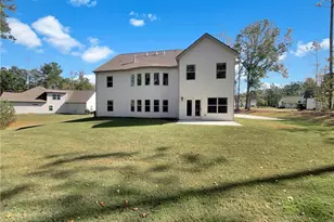 165 Durham Ests Dr, Sharpsburg, GA 30277 - Photo 8