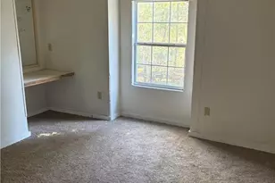 17 Lewis Dr, Lavonia, GA 30553 - Photo 4
