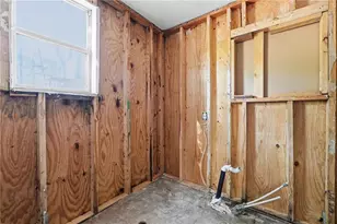 4170 Hurt Bridge Ct, Cumming, GA 30028 - Photo 36