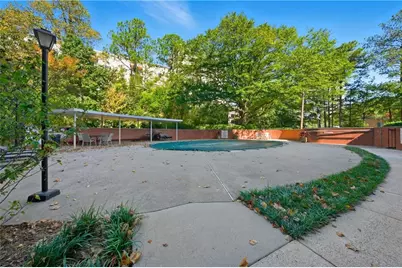 3060 Pharr Court North NW #223, Atlanta, GA 30305 - Photo 28