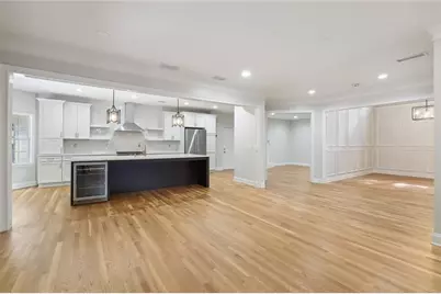 210 Aerie Court, Sandy Springs, GA 30350 - Photo 10