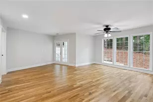 210 Aerie Ct, Sandy Springs, GA 30350 - Photo 24