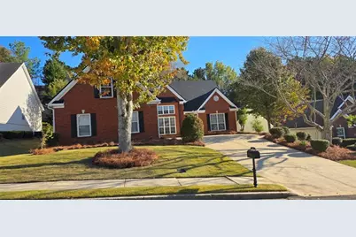 347 Canterbury Place Drive, Suwanee, GA 30024 - Photo 2