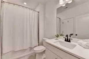 6892 Roswell Rd, Atlanta, GA 30328 - Photo 46