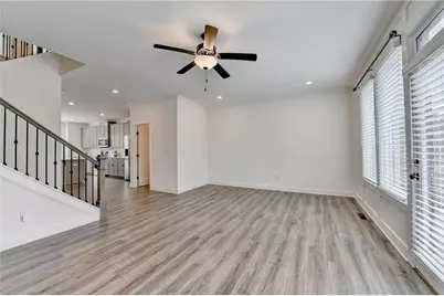 6892 Roswell Road, Atlanta, GA 30328 - Photo 16