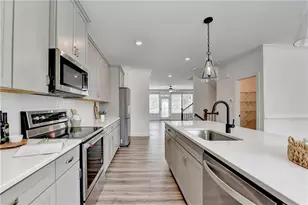 6892 Roswell Rd, Atlanta, GA 30328 - Photo 22