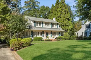 4220 Club Dr NE, Atlanta, GA 30319 - Photo 2