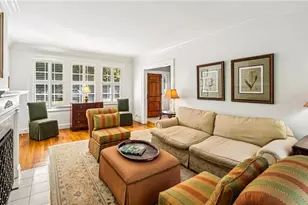 4220 Club Dr NE, Atlanta, GA 30319 - Photo 8