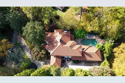 2636 Dobbs Circle NW, Atlanta, GA 30327 - Photo 62