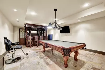 2636 Dobbs Circle NW, Atlanta, GA 30327 - Photo 18