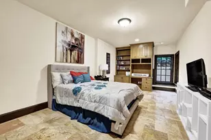 2636 Dobbs Cir NW, Atlanta, GA 30327 - Photo 14