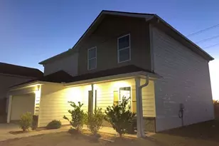 38 Oxford Ln, Kingston, GA 30145 - Photo 2