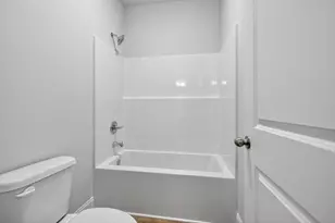 5579 Spring St, Flowery Branch, GA 30542 - Photo 36