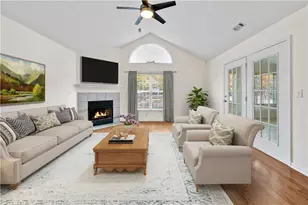 4404 Orchard Trce, Roswell, GA 30076 - Photo 6