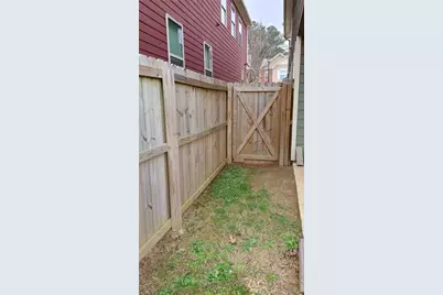 2148 Baywood Tree Lane, Snellville, GA 30078 - Photo 18