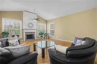 110 Normandy Dr, Woodstock, GA 30188 - Photo 10