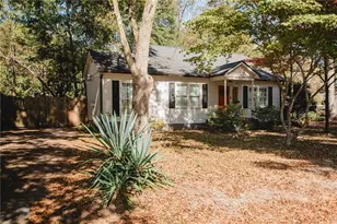 721 Davis St, Monroe, GA 30655 - Photo 1