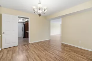 6851 Roswell Rd, Sandy Springs, GA 30328 - Photo 6