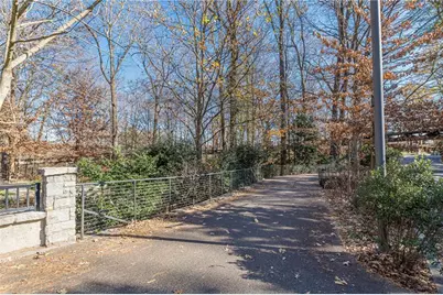 547 Elmwood Drive NE, Atlanta, GA 30306 - Photo 128