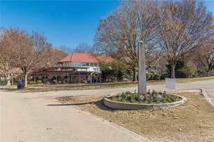 547 Elmwood Dr NE, Atlanta, GA 30306 - Photo 102