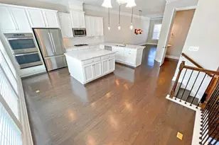 4129 Townsend Ln, Dunwoody, GA 30346 - Photo 6